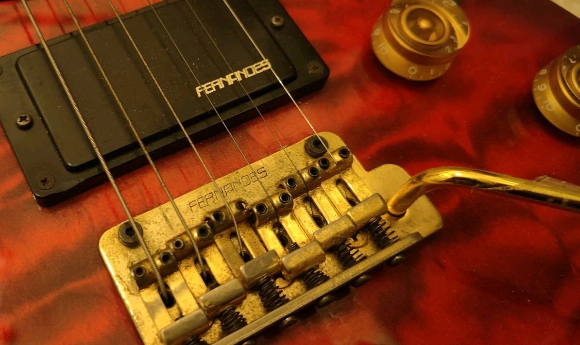 90s Fernandes Super Strat Guitar Gold Hardware Gotoh