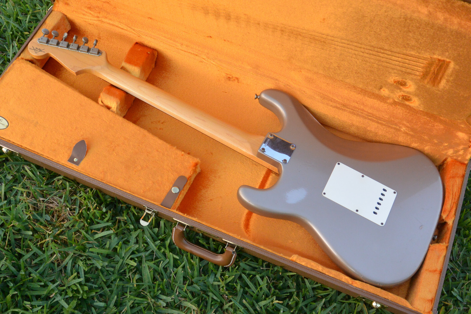 SHORELINE GOLD w MATCHING HEADSTOCK! 1960 Fender STRATOCASTER CUSTOM SHOP GUITAR