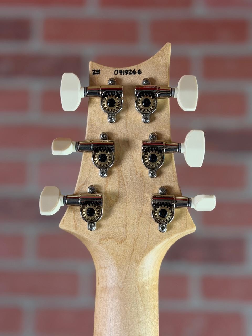 PRS Swamp Ash Special Sprayer’s Choice Electric Guitar – Scarlett Smokeburst