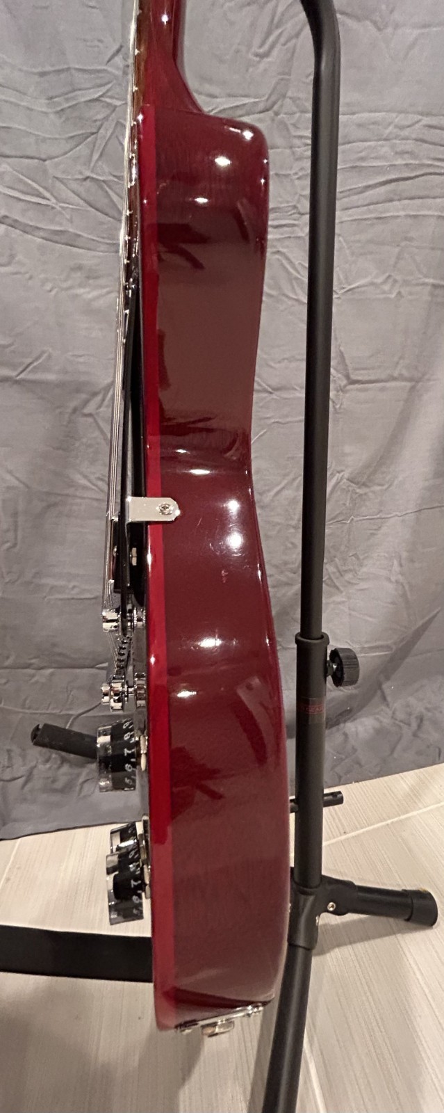 Gibson Les Paul Studio Electric Guitar 2019 – Wine Red