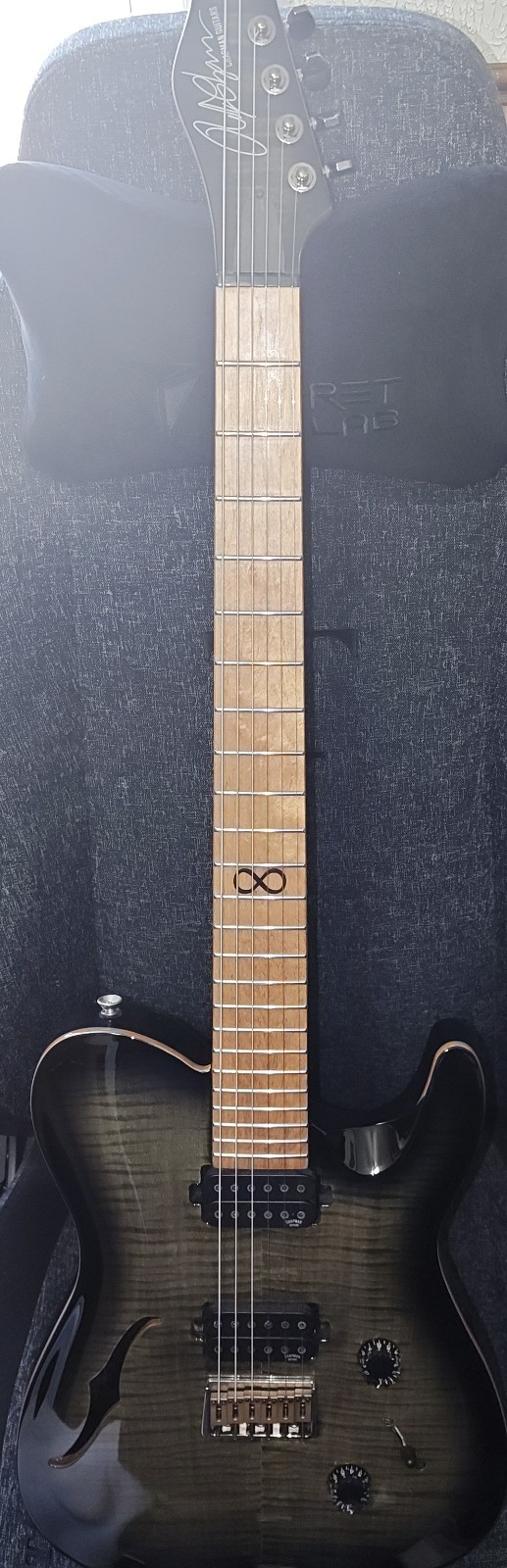 Chapman Guitars ML3 Pro Modern Semihollow Guitar w/ Hard Case