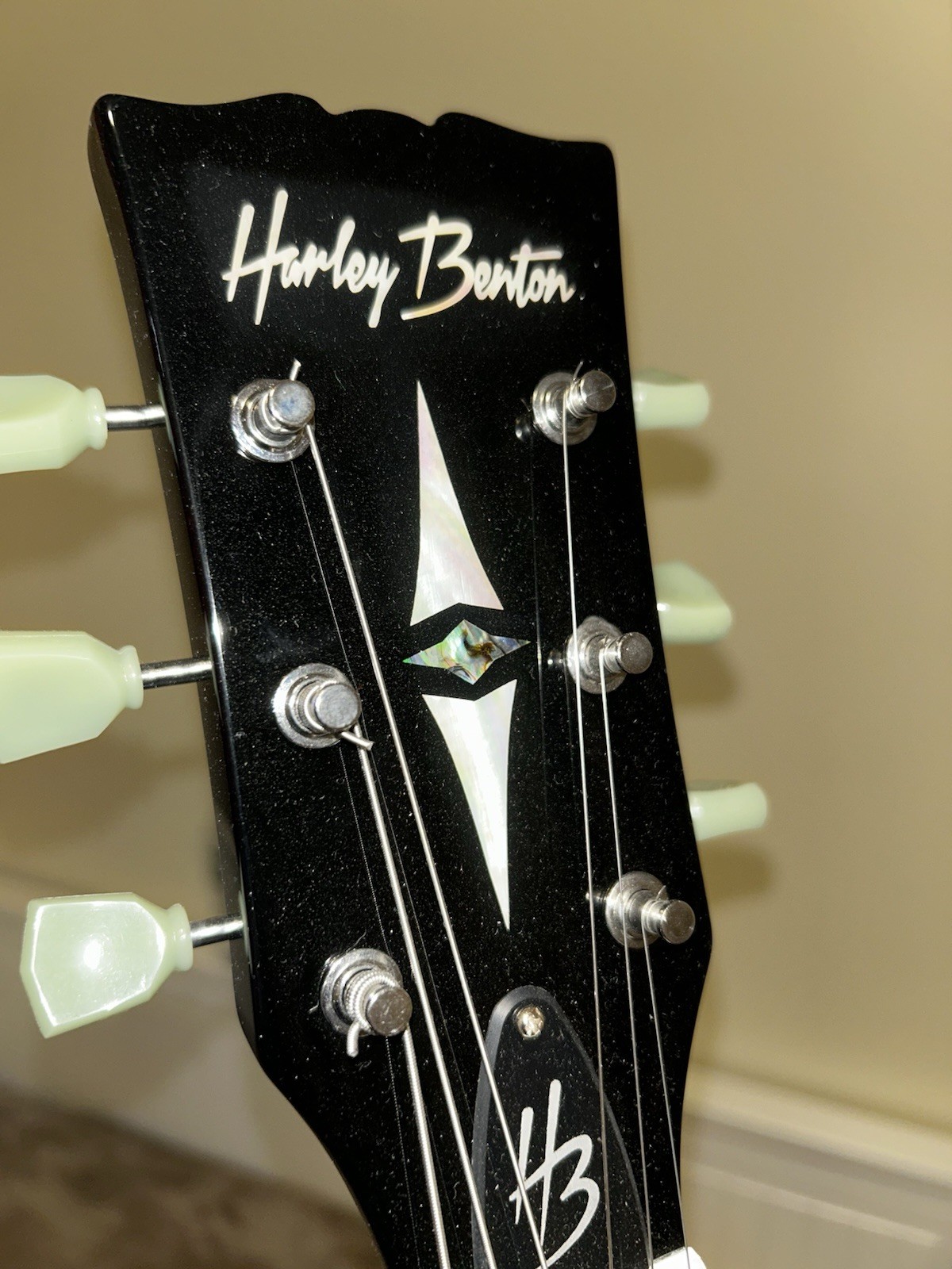 Brooklyn pickup Harley Benton SC-550 Deluxe Barely Used