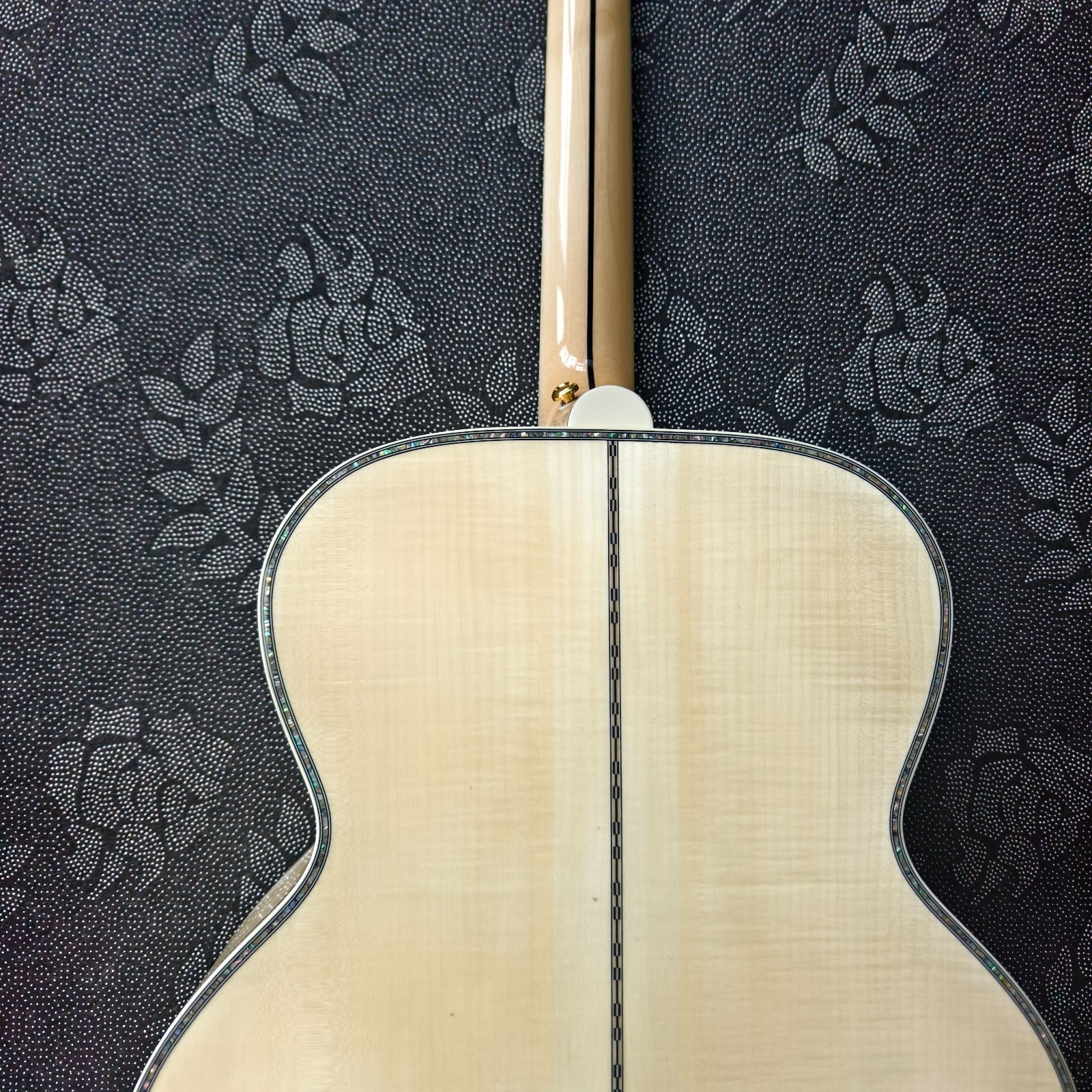 Ship US SJ-200 Vine Jumbo Acoustic Electric Guitar Solid Spruce Top Natural Fin