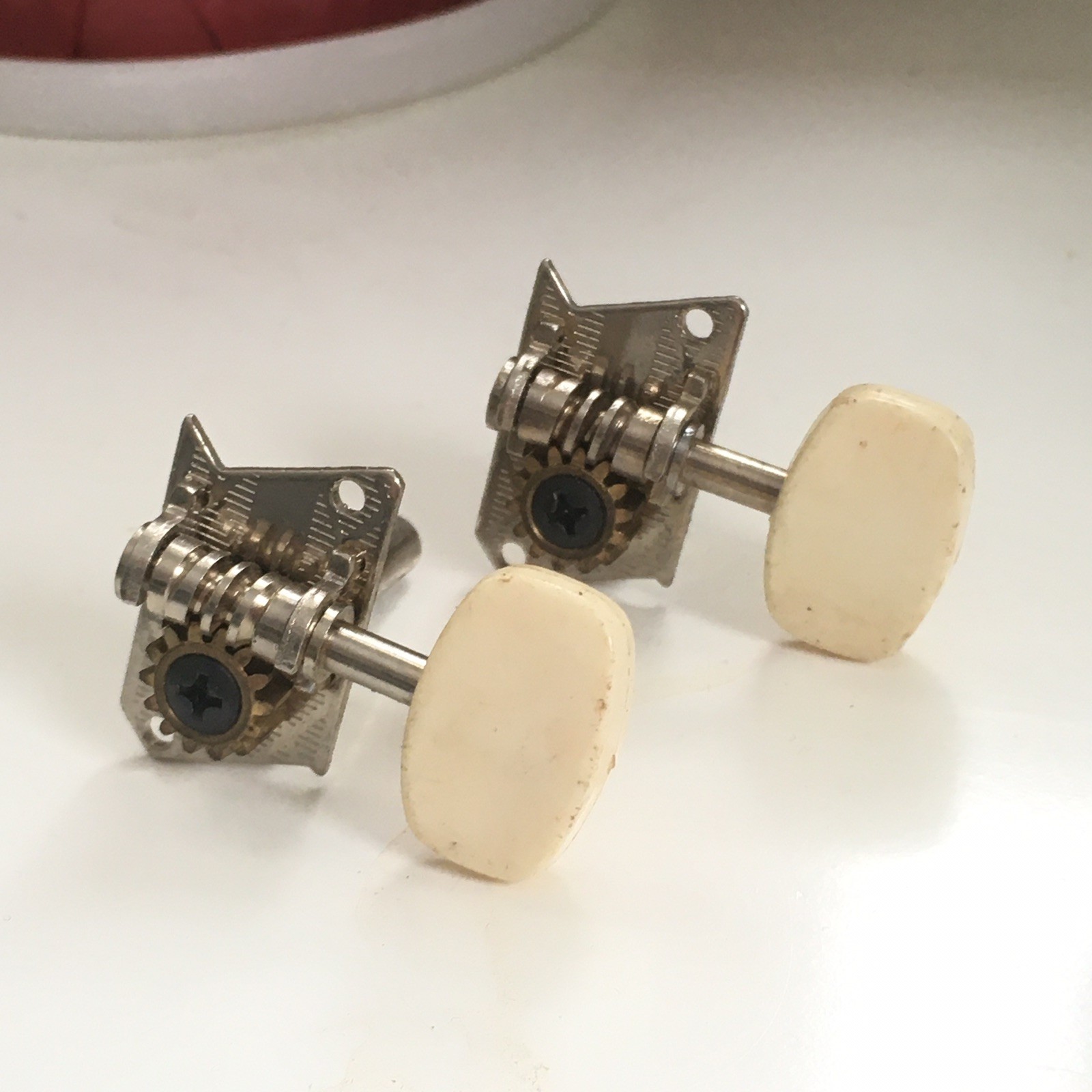 2 Vintage Acoustic Electric Guitar Tuners “JAPAN” Chrome Cream Buttons Rare MIJ