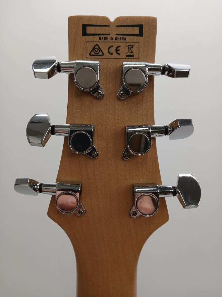 IBANEZ GIO ELECTRIC GUITAR (P18028672)