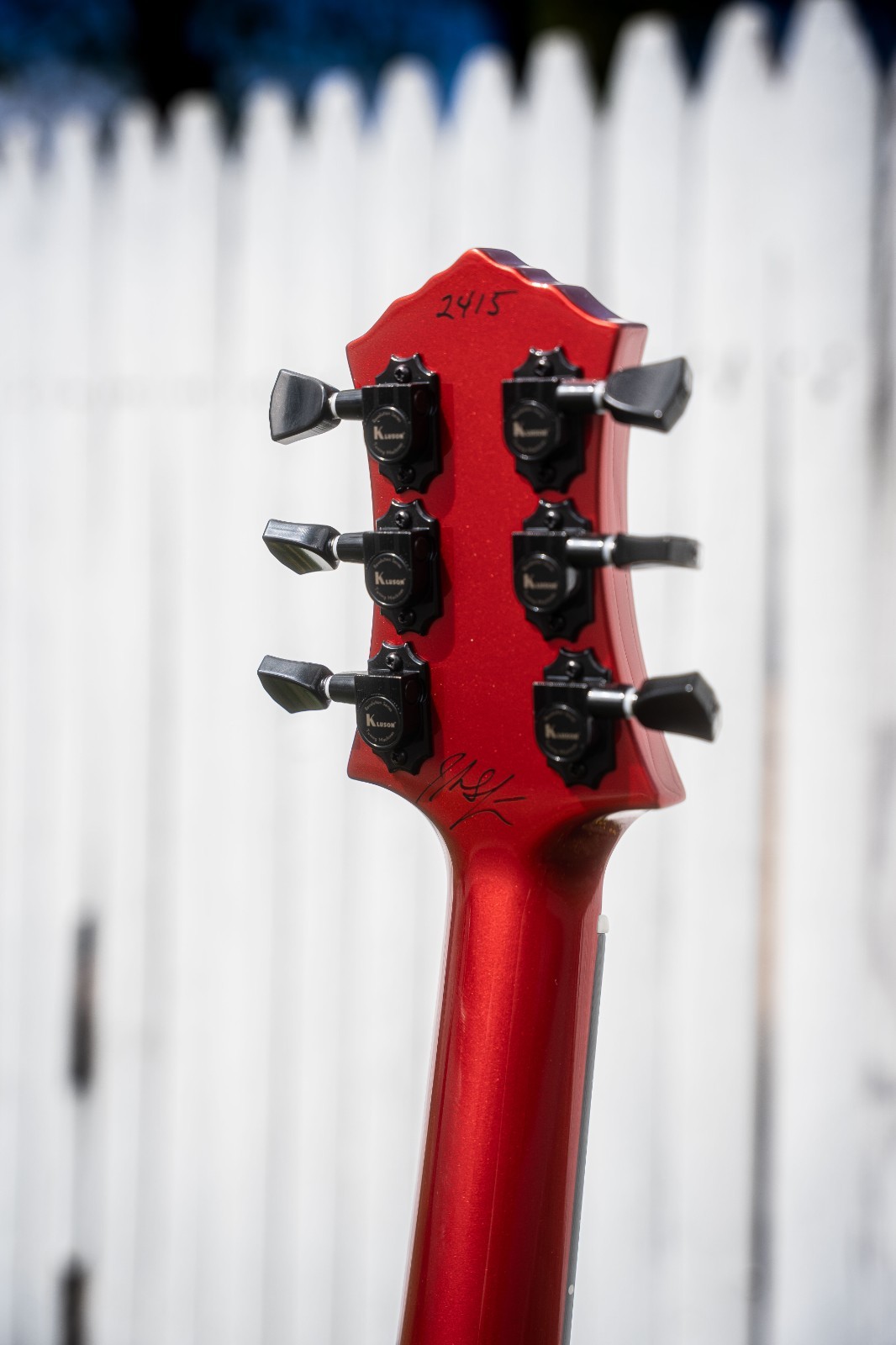 Knaggs Kenai TOM/Candy Apple Red/Black HW