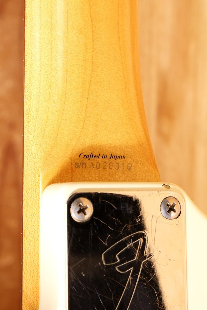 Fender MG-69 Mustang Reissue MIJ Olympic White w/ Duncan Pickup