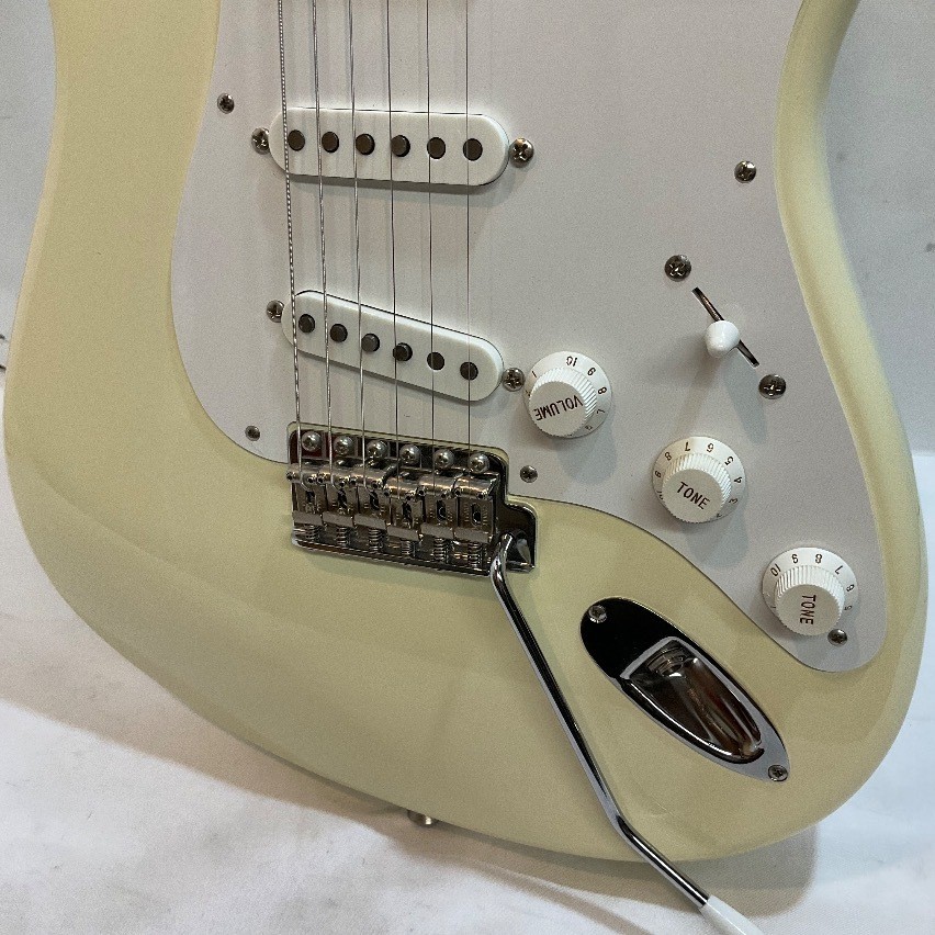 Fender Japn ST57-650 Used 1989-1990 Maple fingerboard w/Hard case