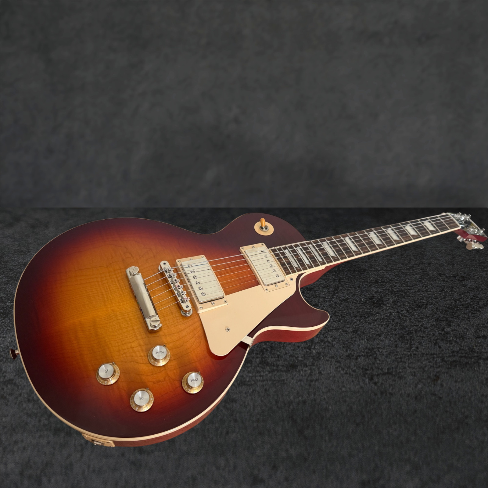 Gibson Les Paul Standard ’60s AAA Flame Top – Dark Cherry Sunburst