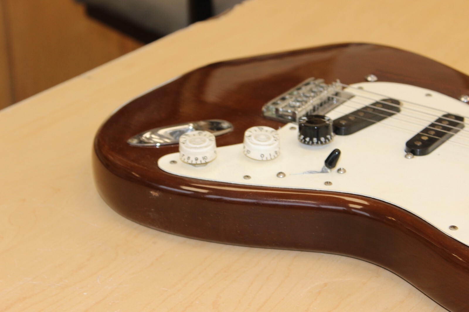 1977-78 Fender Stratocaster USA RH Electric Guitar w/ Case *LOOK* FREE SHIP