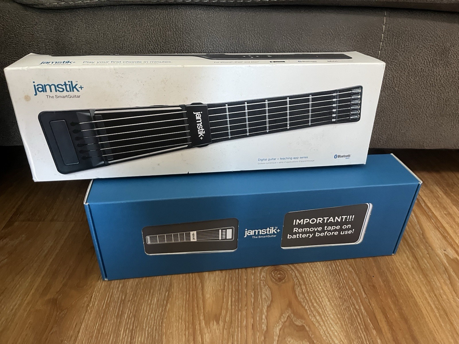 Brand New ZIVIX Jamstik Right-Handed 6 String Smart MIDI Guitar Trainer