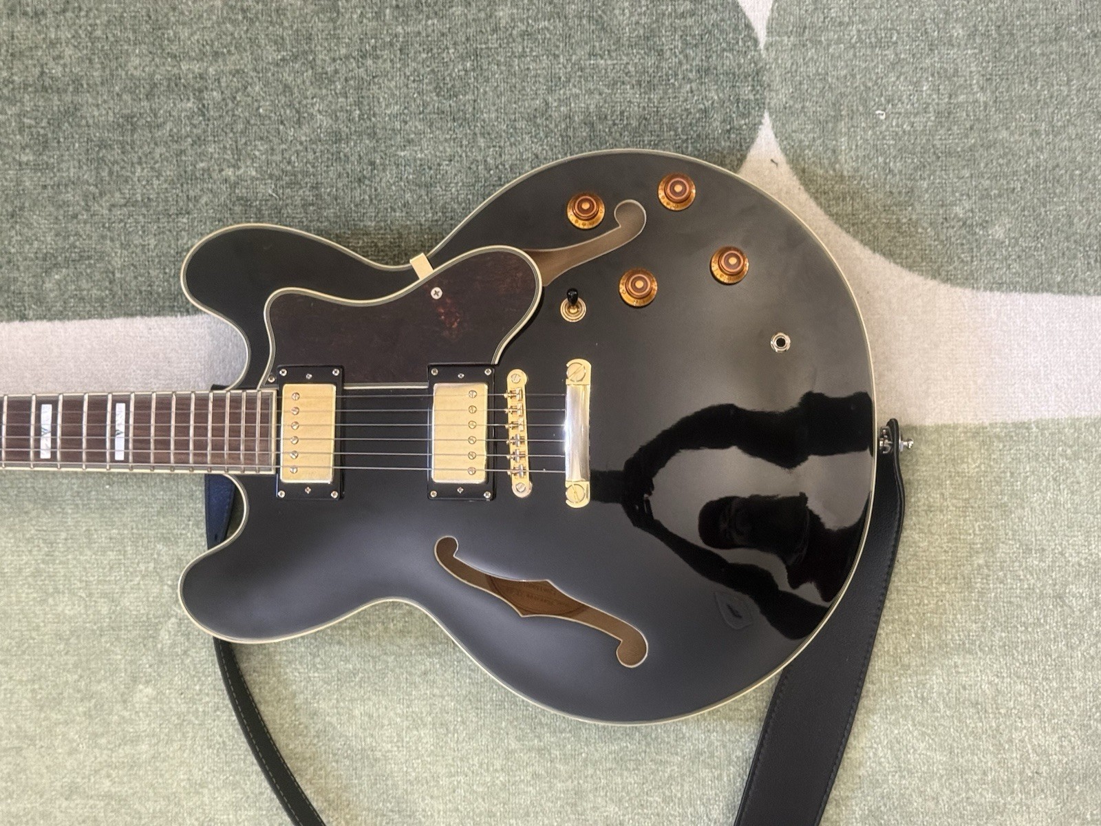 Listing Title 1999 Epiphone Sheraton II – Made in Korea – Fender Employee Owned