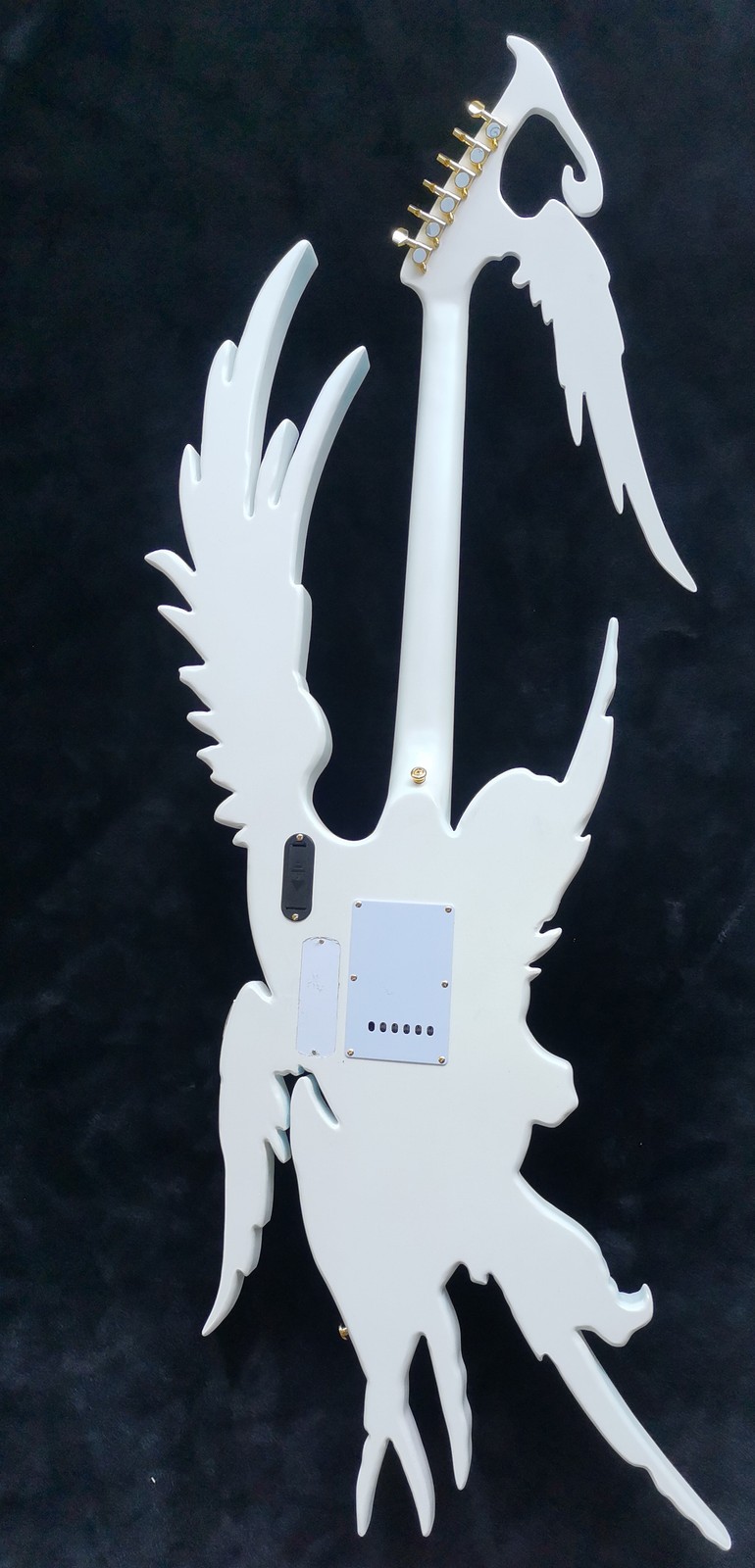 Angel Wing Electric Guitar, Quilted Maple Top, Alnico 5,Double Locking Tremolo