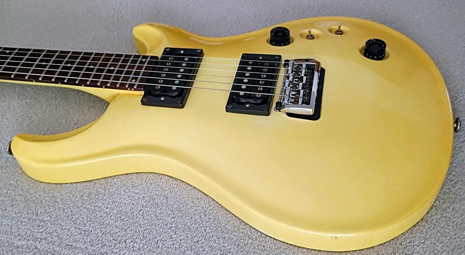 Vester Oar Guitar ’80s ’90s (Korea) Carved Maple/ Set Neck ~ Coil Split ~ Gotoh