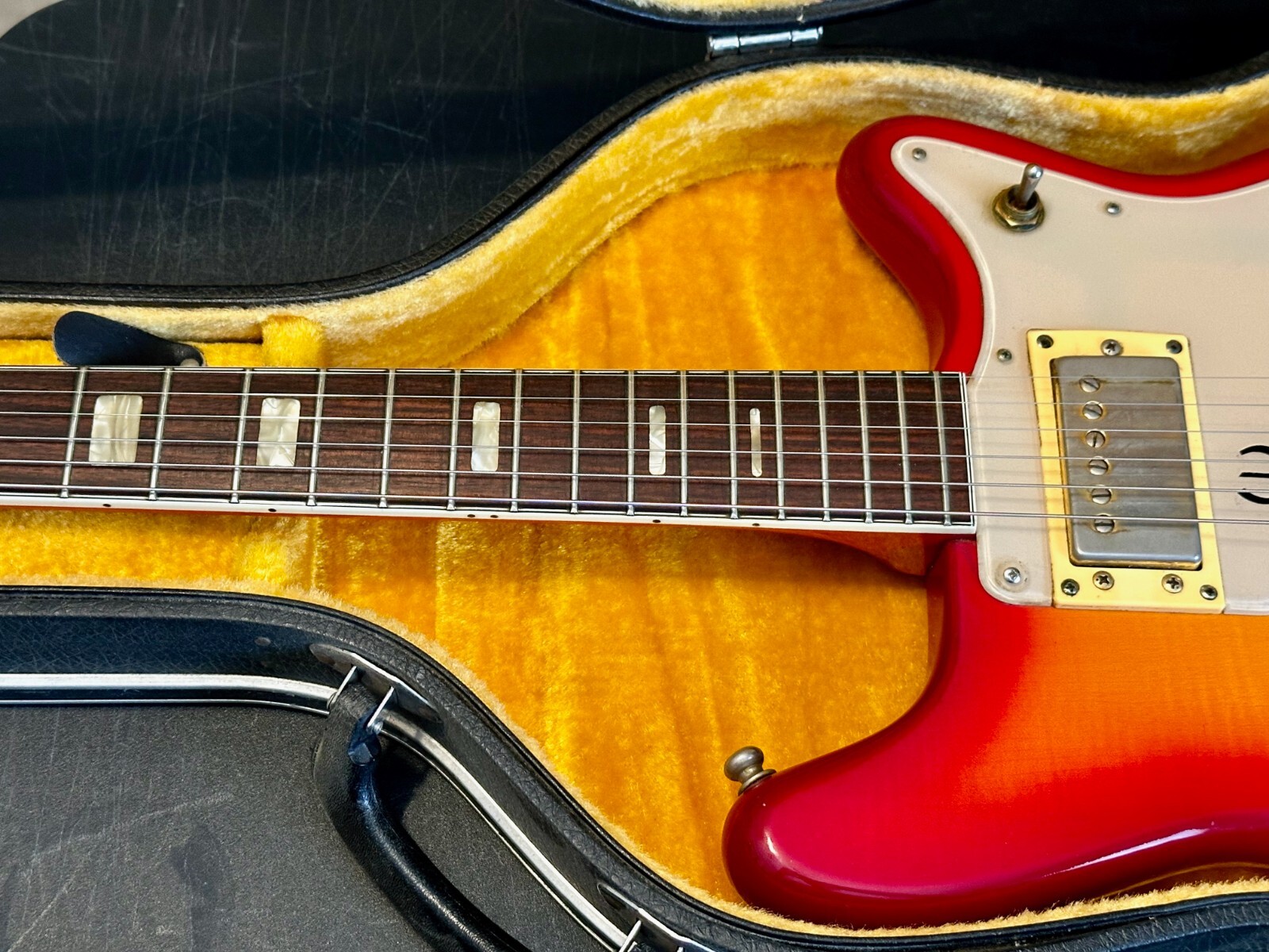 1970 Epiphone WILSHIRE Flame Thru Body!