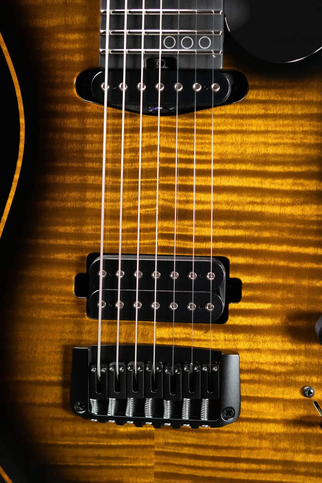 Schecter Custom Shop Sunset Extreme 7-String Electric Guitar – 2-Tone Sunburst F