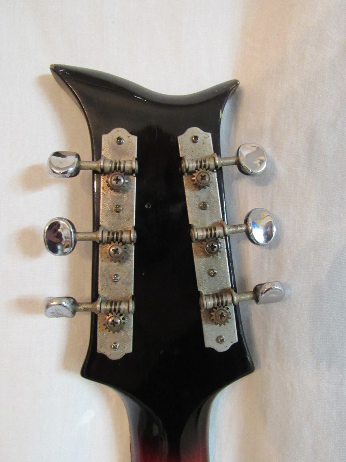 1964-1968 Teisco EP 2T Del Rey Electric Guitar “Dark Sunburst”