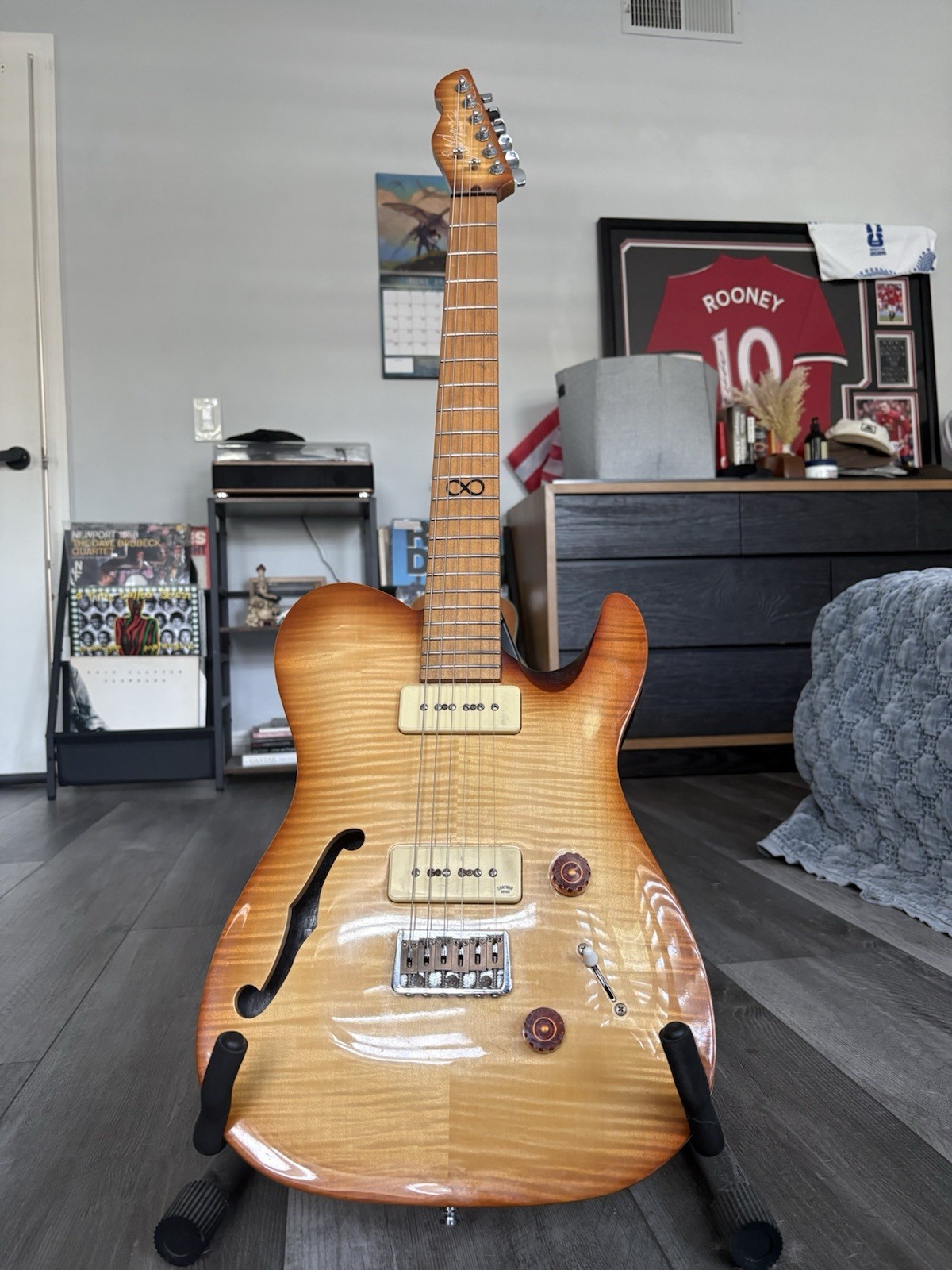 Chapman Ml3 Pro Semi Hollowbody Electric Guitar