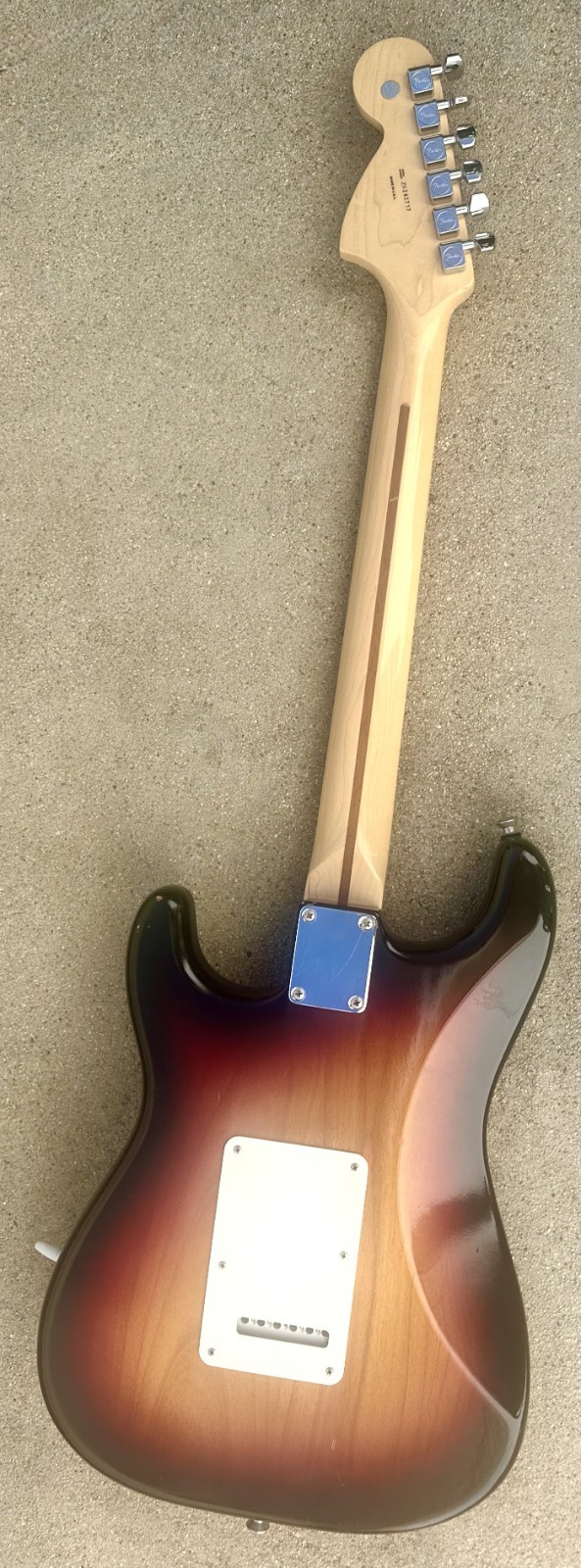 2006 Fender Highway One USA Stratocaster Nitro Sunburst Rosewood Fretboard SSS