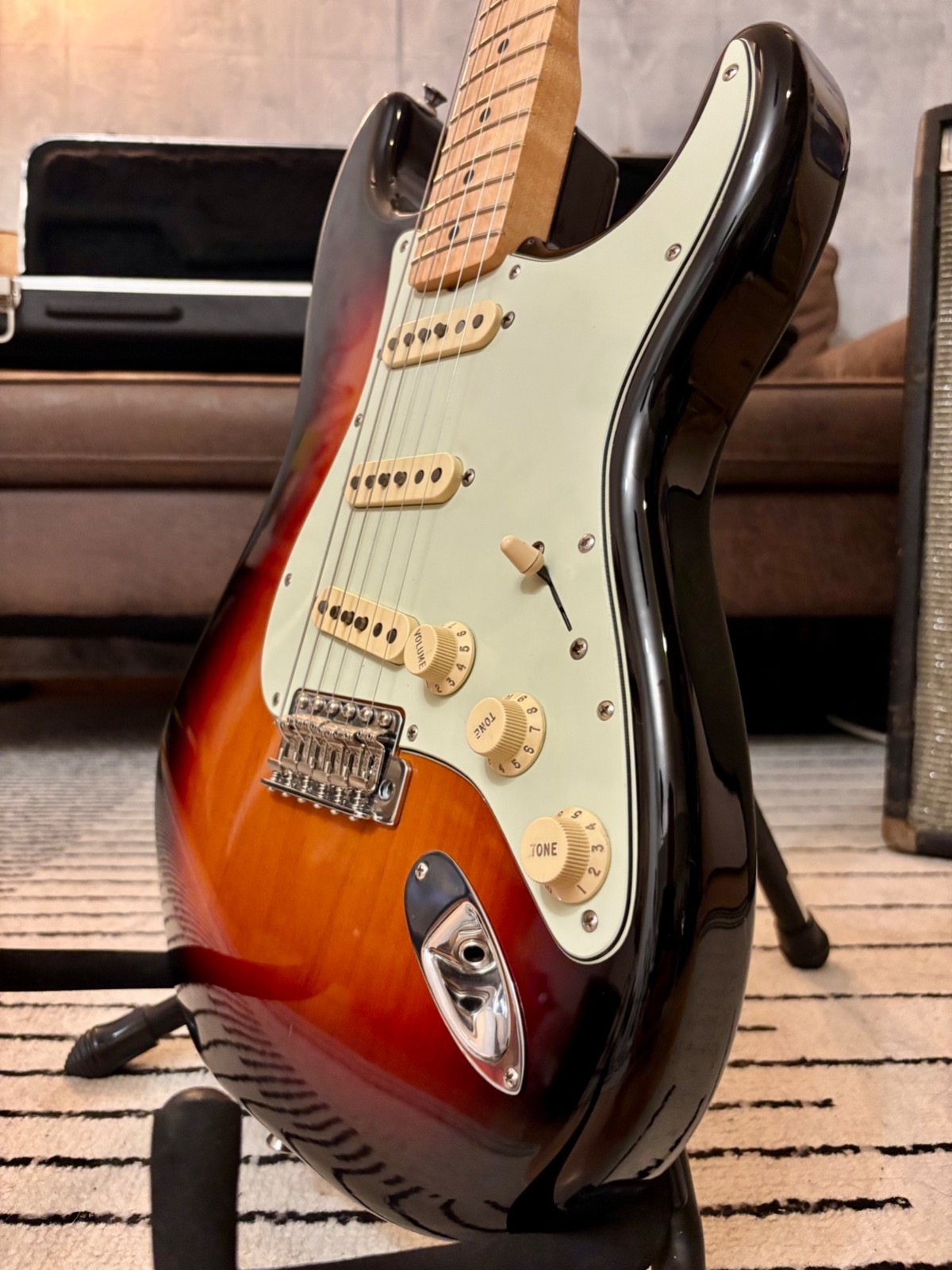 Fender 70’s RI Stratocaster Custom Build 2023