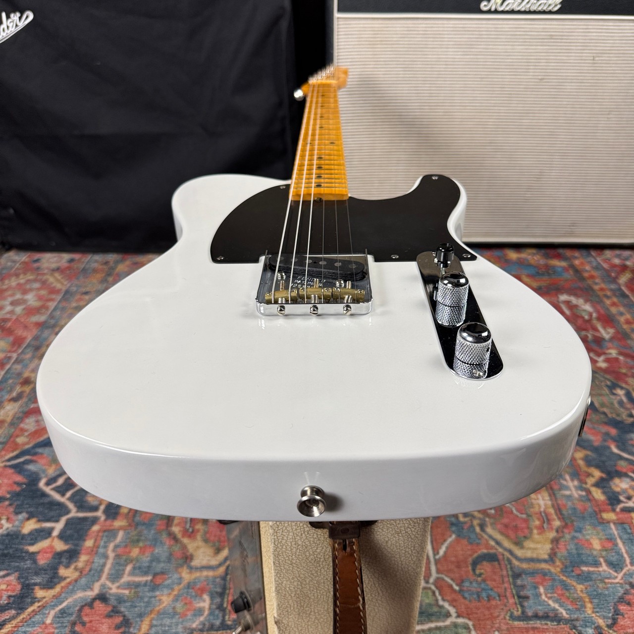 *Video* Fender USA Esquire 70th Anniversary 1950 Reissue Nitro Lacquer Pine Body