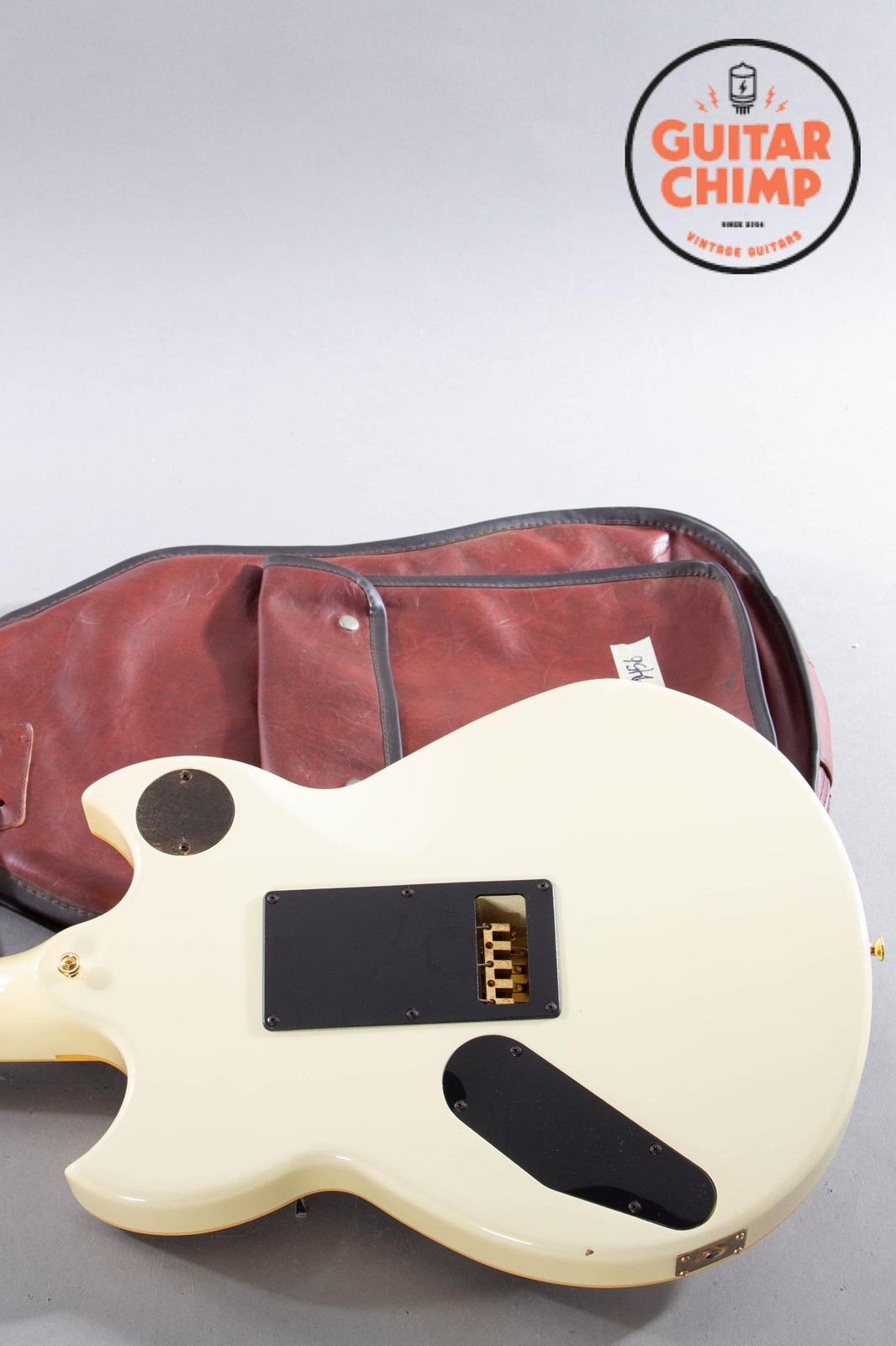 1984 Yamaha SG-1300T Cream White – Rare MIJ Neck-Thru w/ Rockin’ Magic Trem, Ebo