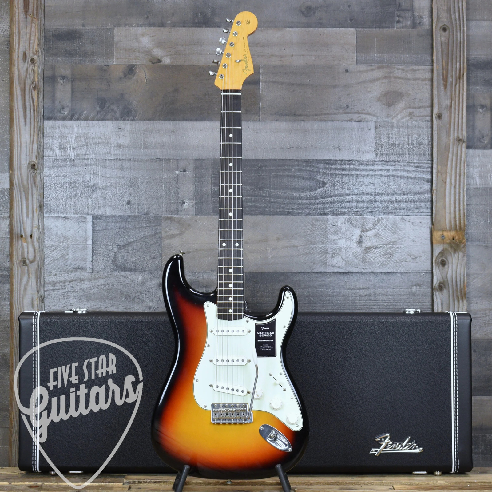 Fender Dealer Exclusive Vintera Road Worn ’60s Stratocaster 3-Color Sunburst