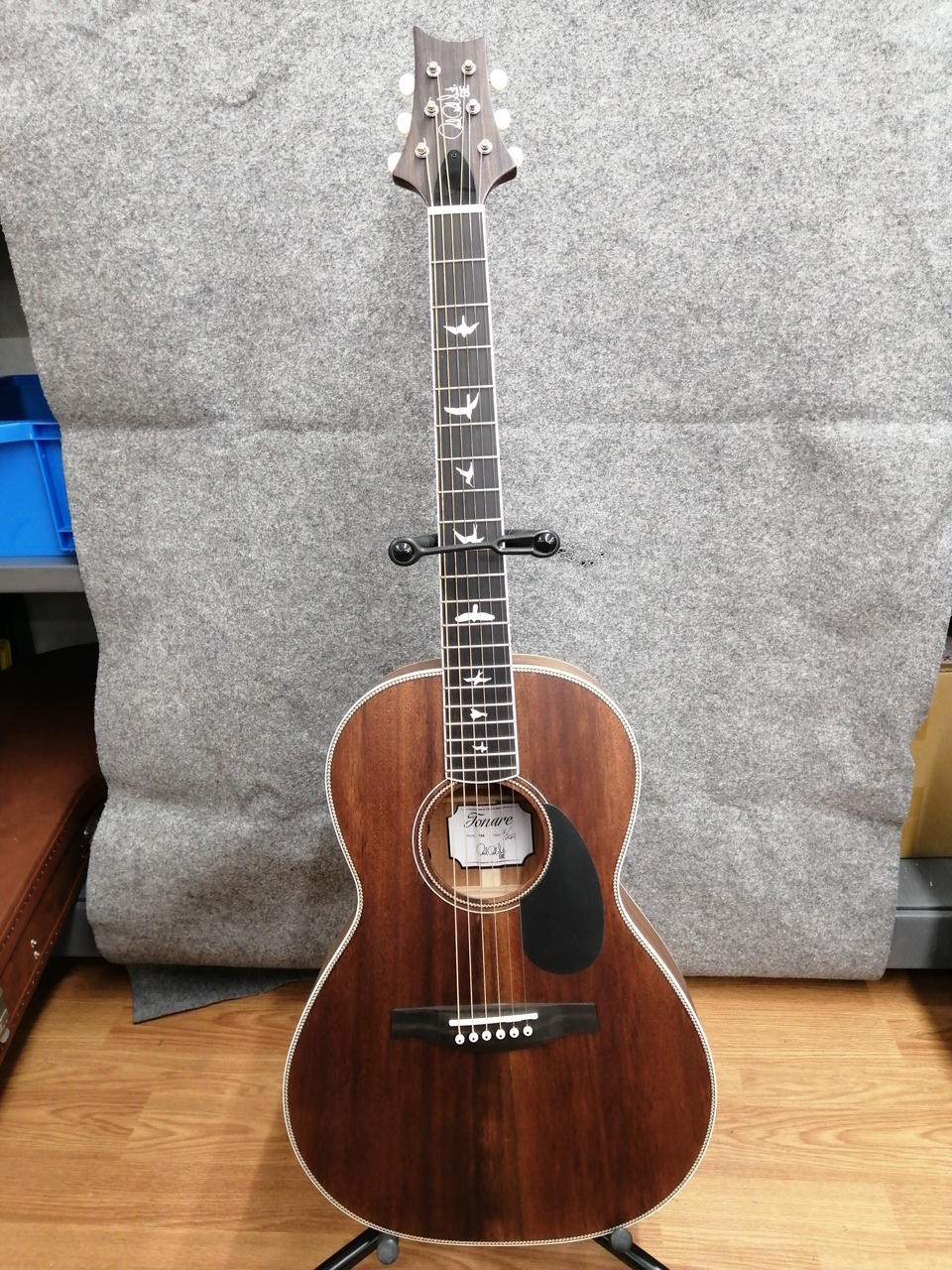 PRS SE Parlor P20E Electric Acoustic