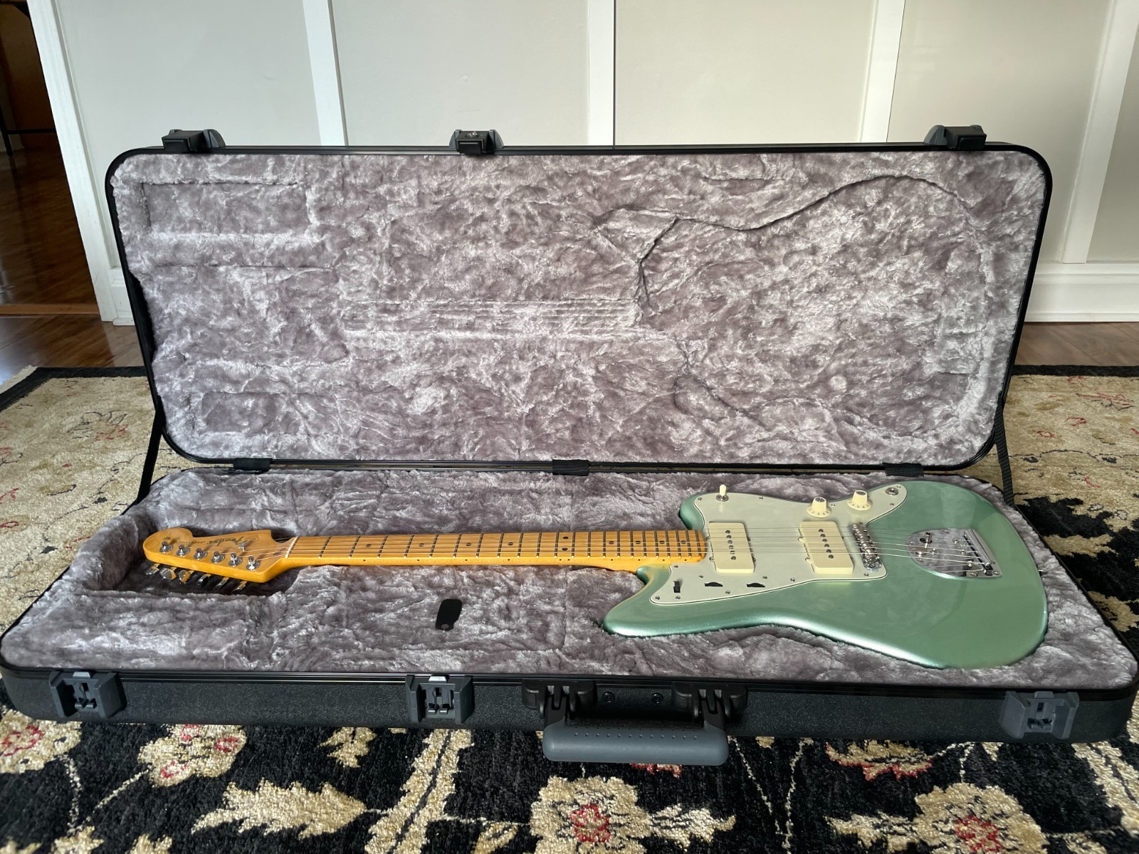 Fender American Professional II Jazzmaster Electric Guitar – Mystic Surf Green