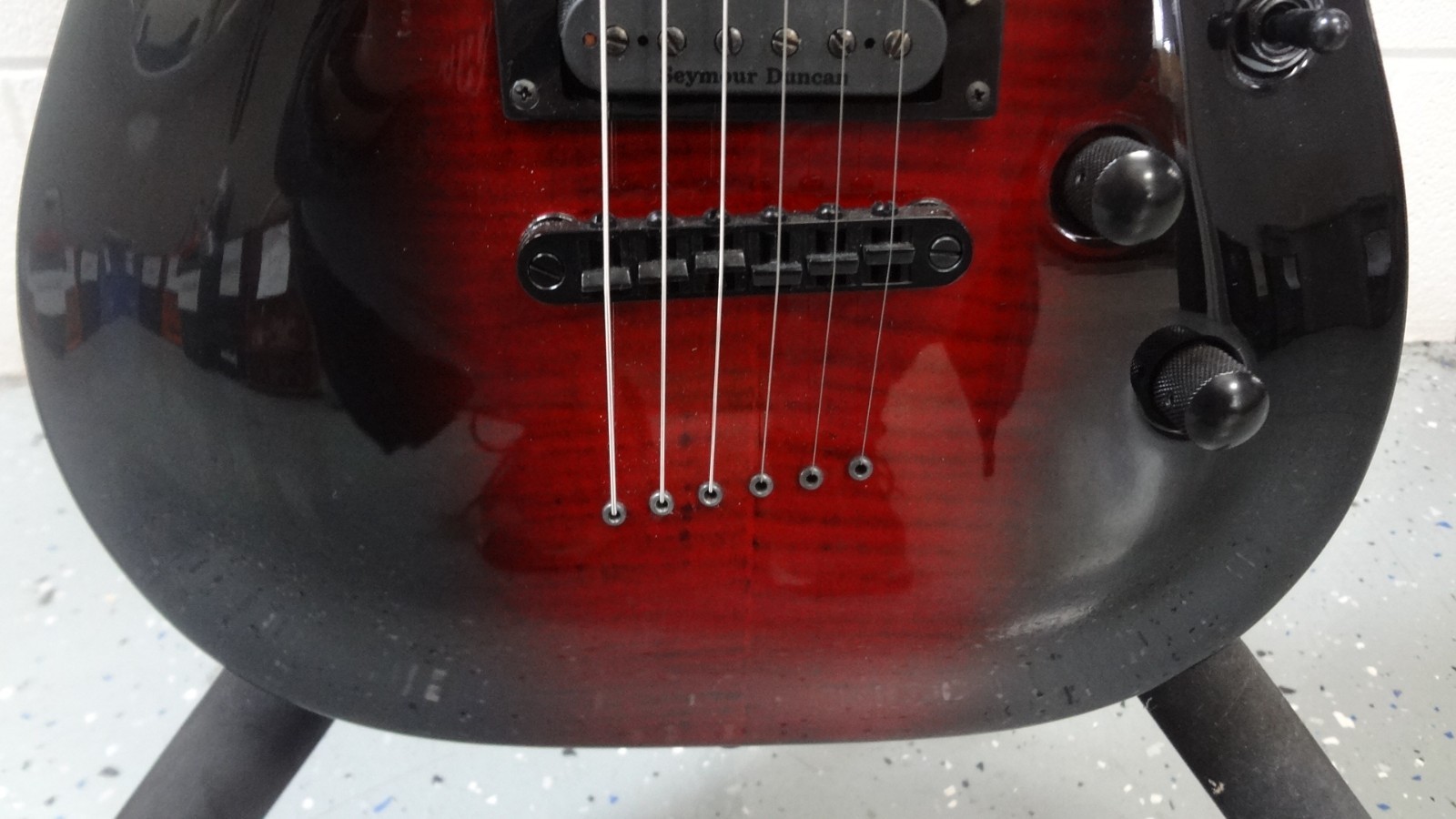 Diamond Guitars Barchetta STF Red Linear Burst