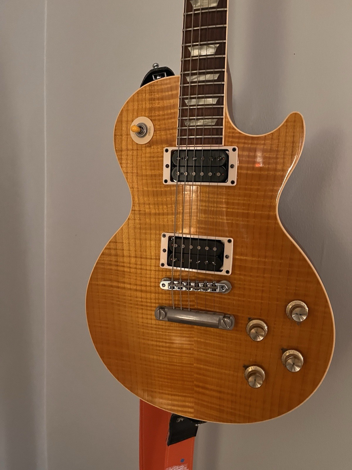1994 Gibson Les Paul Classic Premium Plus Trans Amber w/ Hard Case