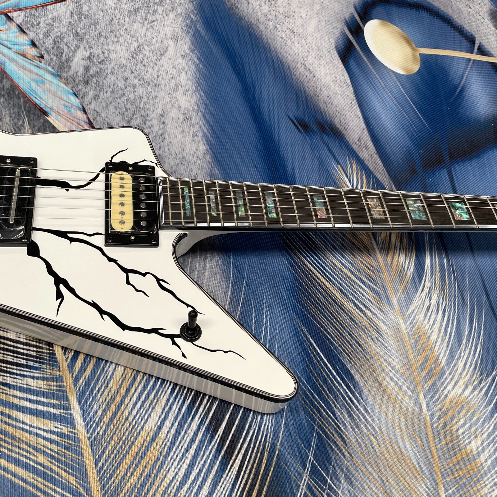 White DIME Washburn Dimebag Darrell Signature Model Electric Guitar FAST 9days