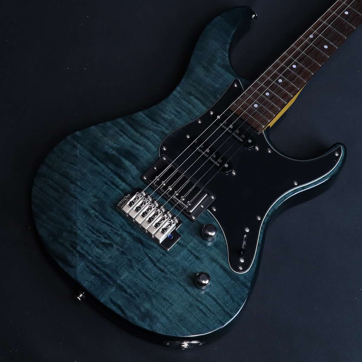 YAMAHA Pacifica 612 VII FM Indigo Blue PAC612 VIIFM IDB S N:IMM043162 3.58kg