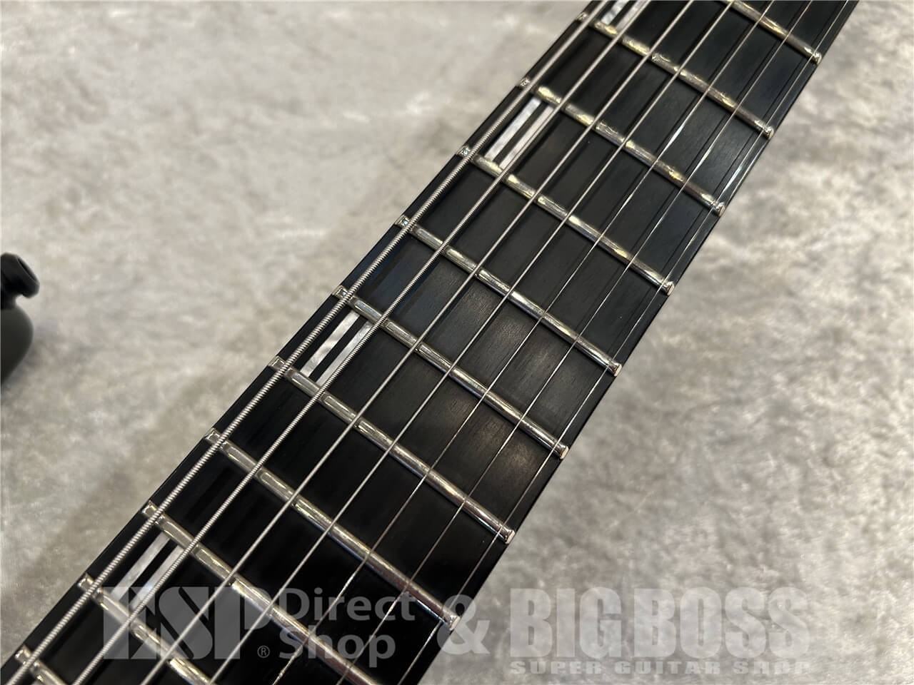 EDWARDS E-M-II-7 / Metallic Black Satin #GG4cd