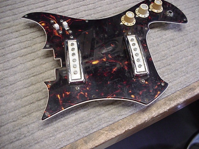 VINTAGE 60s SORRENTO KINGSTON ELECTRIC TEISCO Tortoise Pickguard & PUs knobs