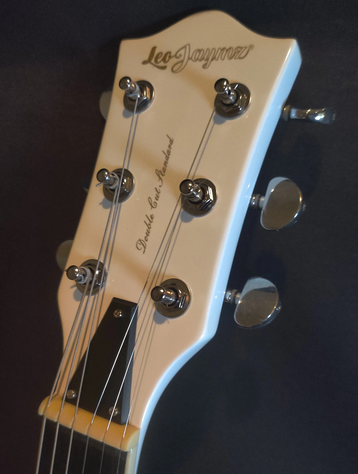 Leo Jaymz- Gloss White Double Cut Guitar/ Free Shipping/Fully set up