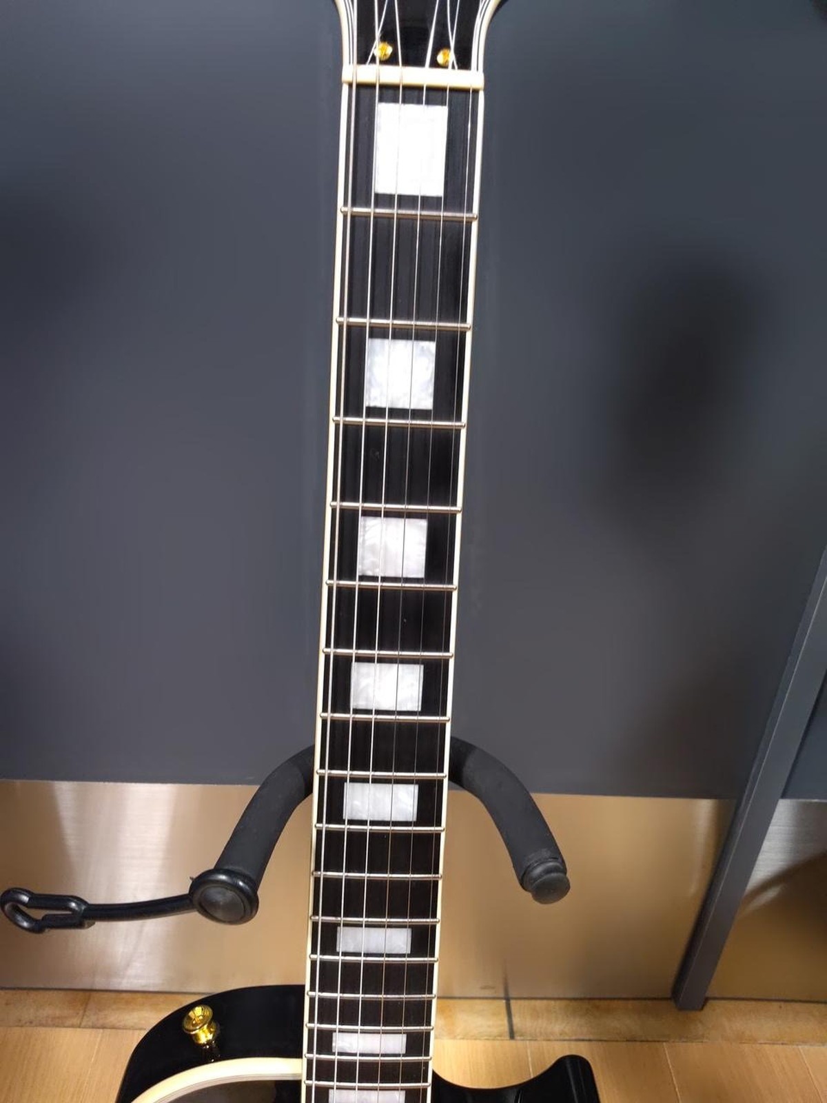 BUSKER’S BLC-500/BLK Used Maple body Engineering wood fingerboard w/Gig case