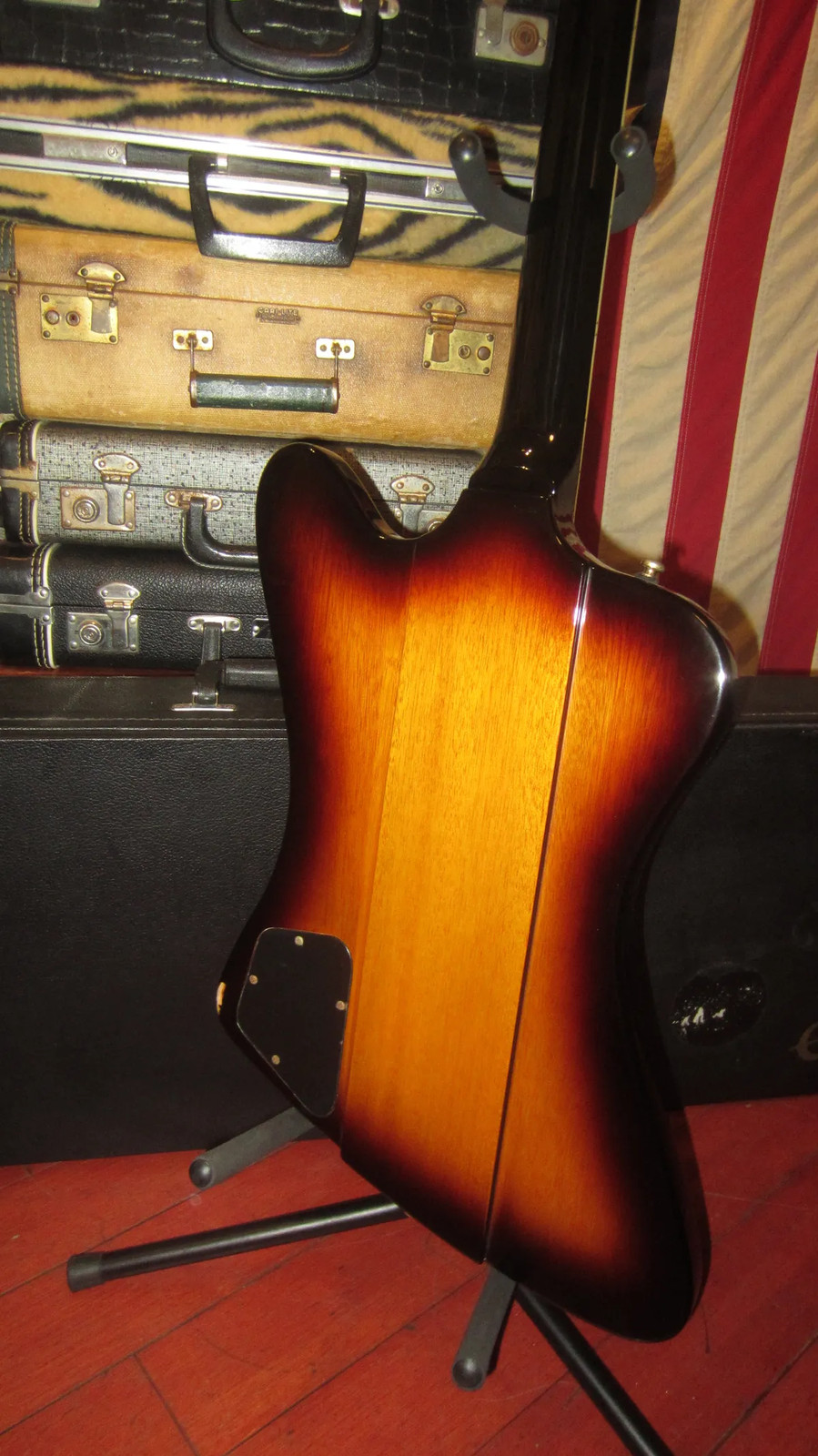 ~2005 Epiphone Firebird VII Sunburst w/ Original Case and Paperwork