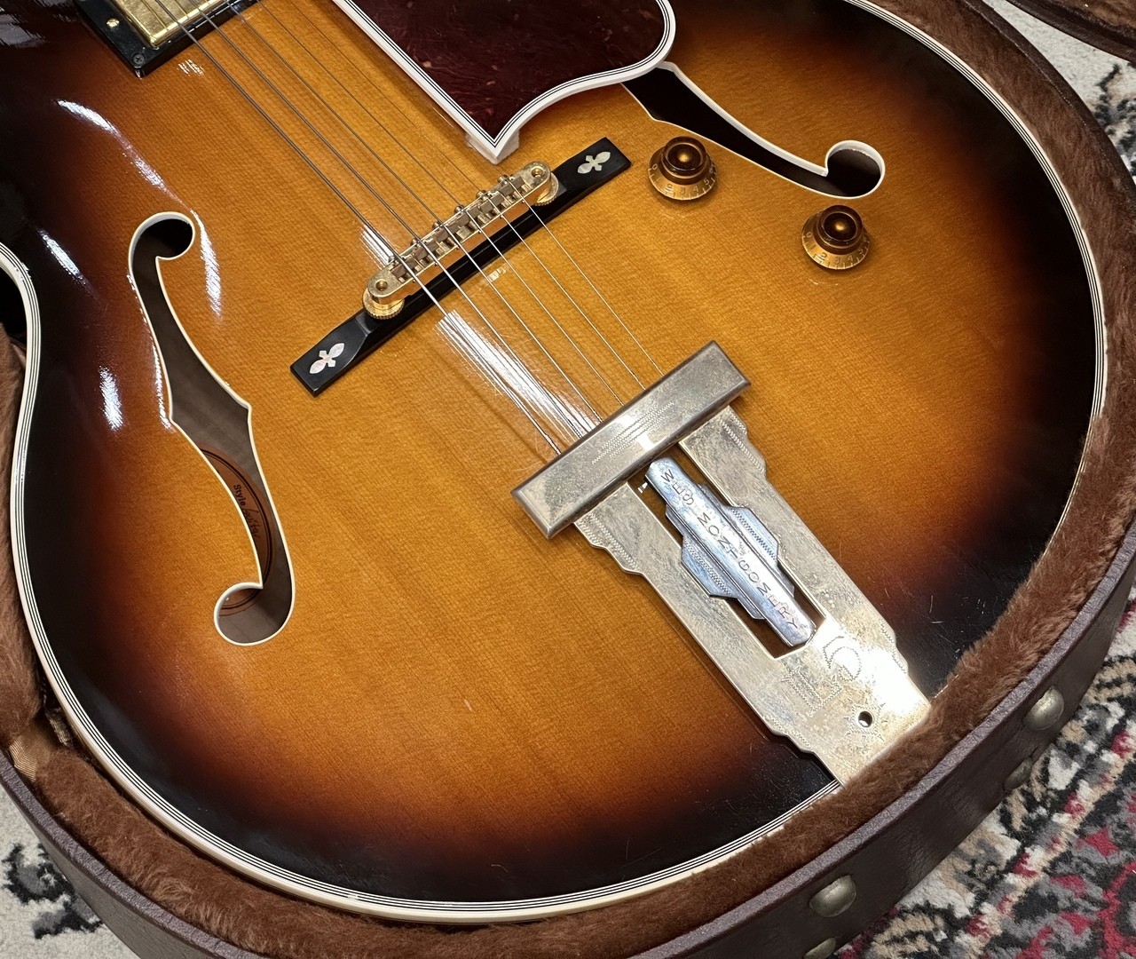 Gibson Custom Shop Wes Montgomery L-5CES Vintage Sunburst 2005 Used