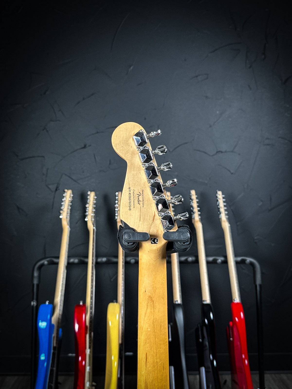 Squier Mini Stratocaster SSS – Black