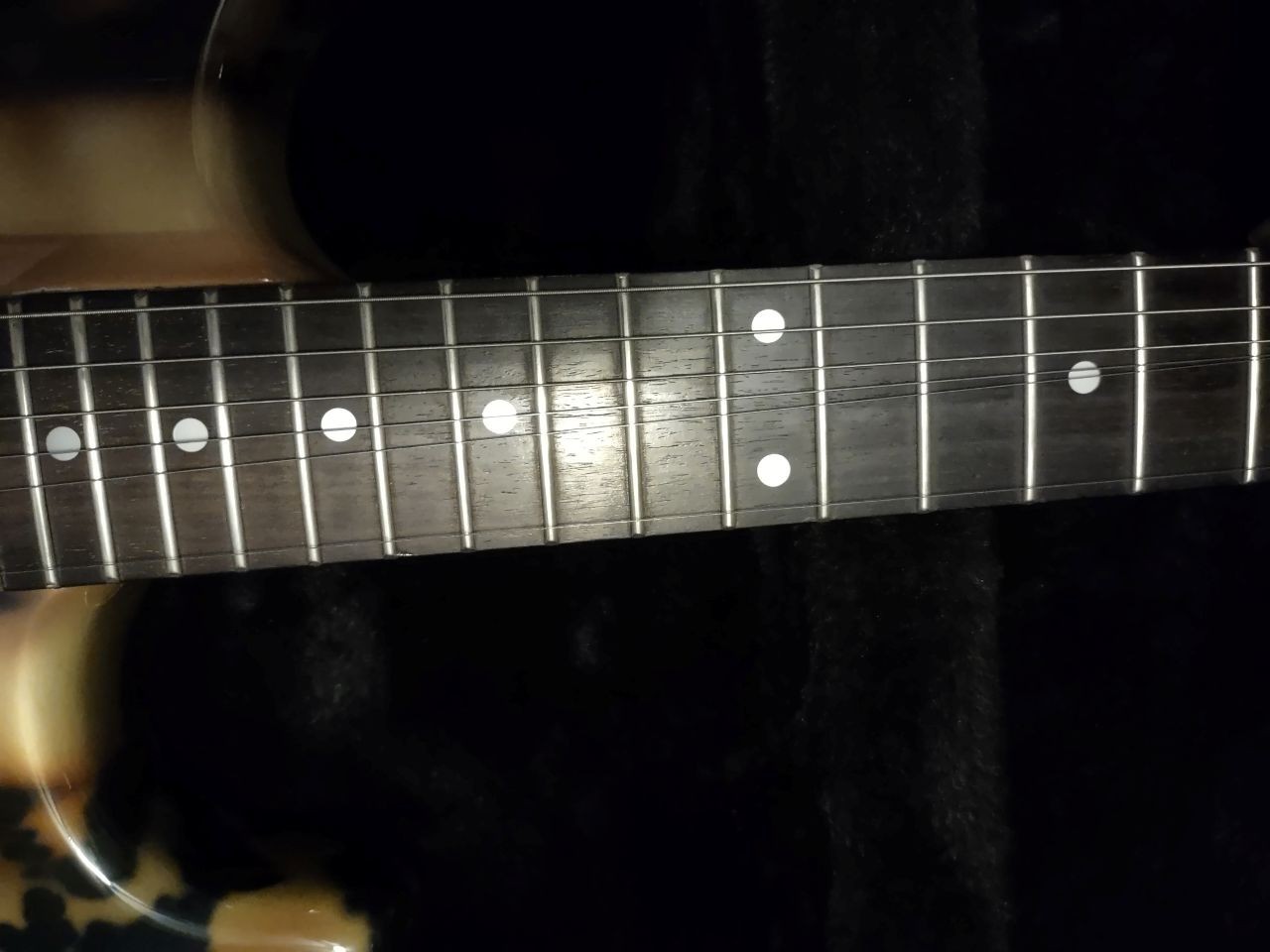Kramer Focus 1000 (Custom leopard paint).