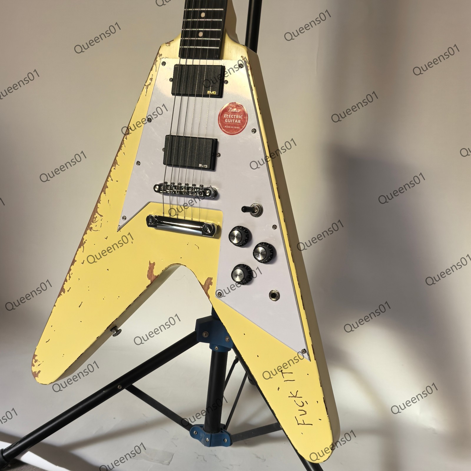Aged V Shaped Electric Guitar Stainless Steel Rounded Frets Solid Cream US Ship