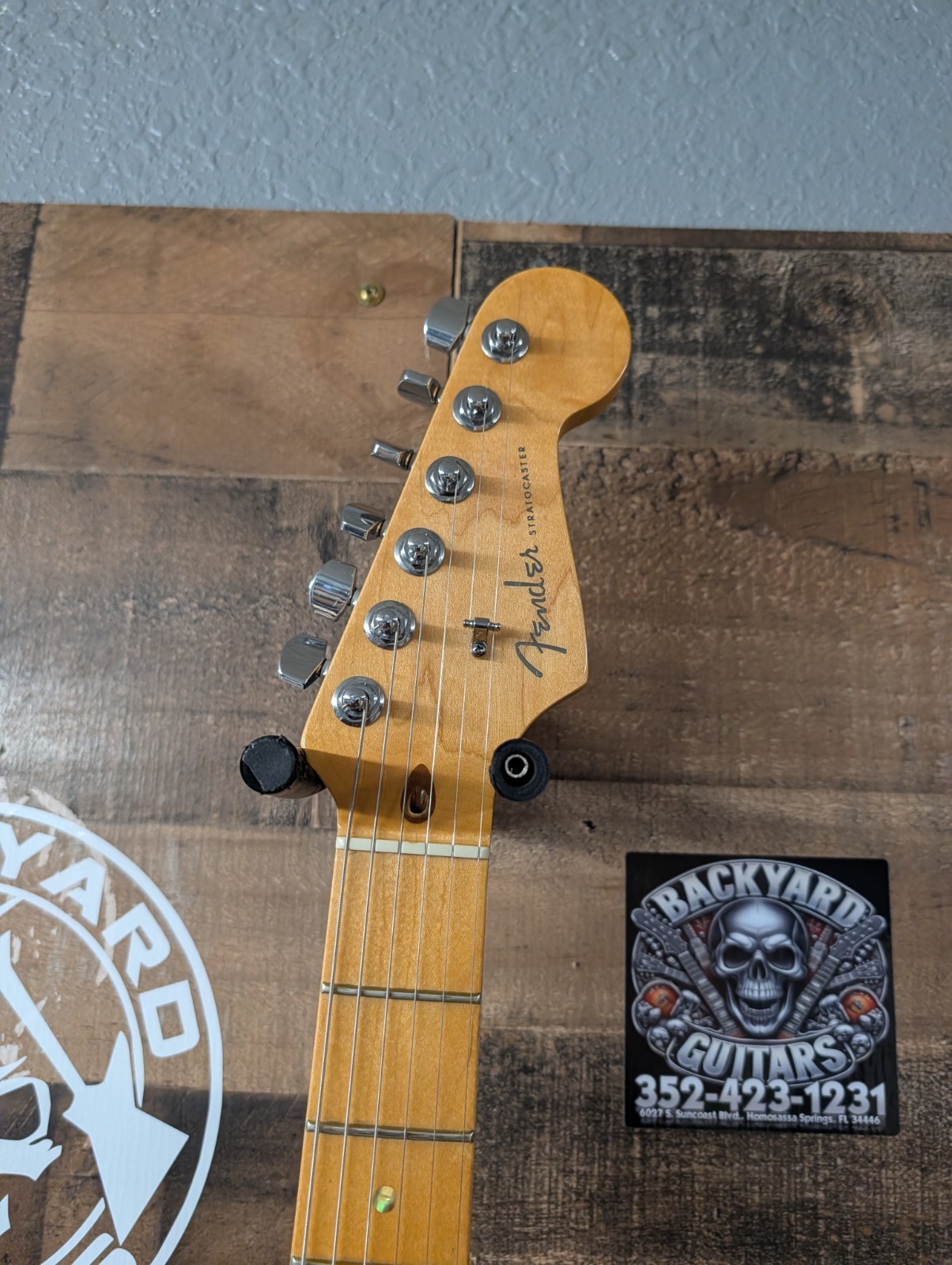 2009 Fender American Deluxe Stratocaster Sunburst USA W/ Case
