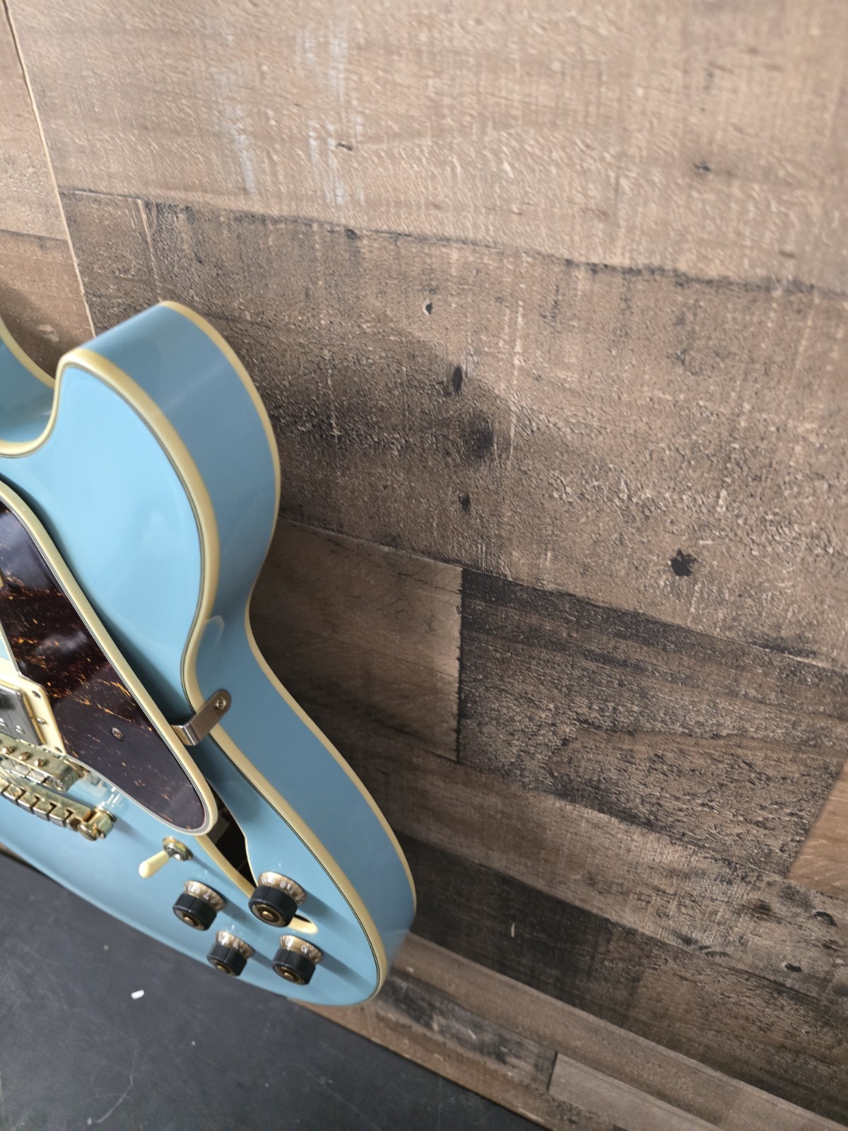 Ibanez AS73G Artcore Semi-Hollow Electric Guitar,