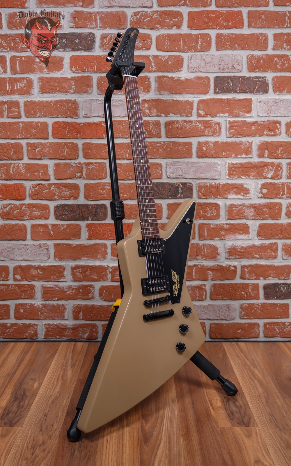 Gibson Government Series II Explorer Government Tan 2013 w/OHSC