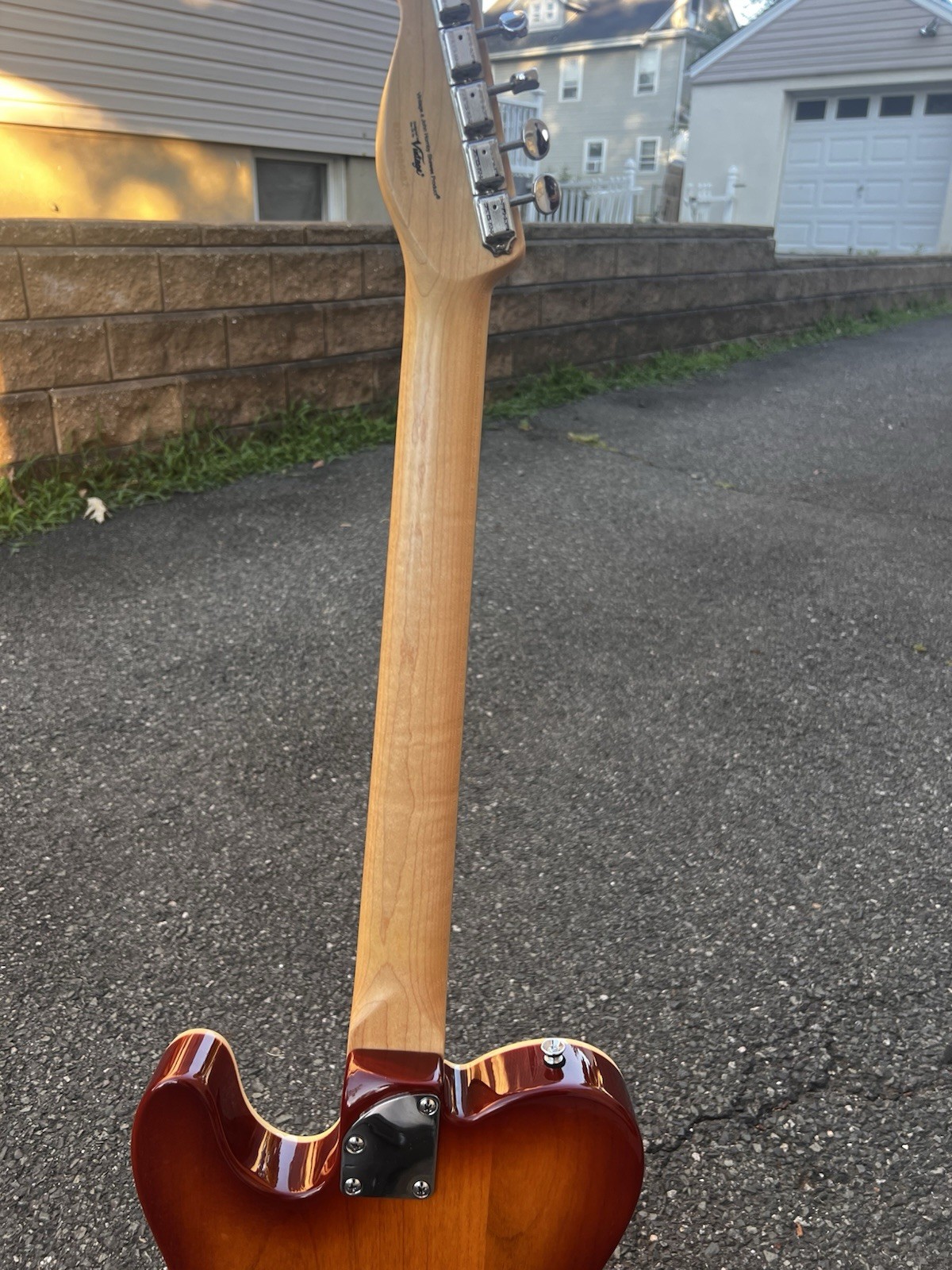 Thinline Telecaster Style Vintage V72 Relssued Custom Tl Tobacco Burst Humbucker