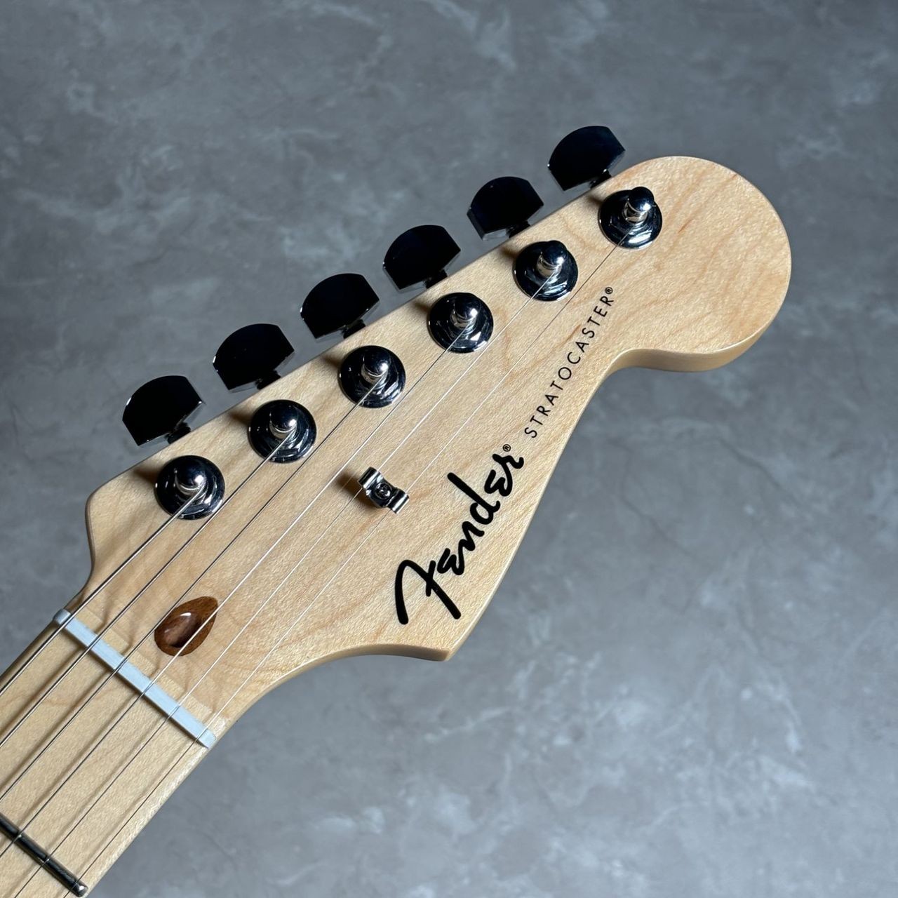 Fender Standard Stratocaster Candy Cola Electric Guitar Used 3.95kg