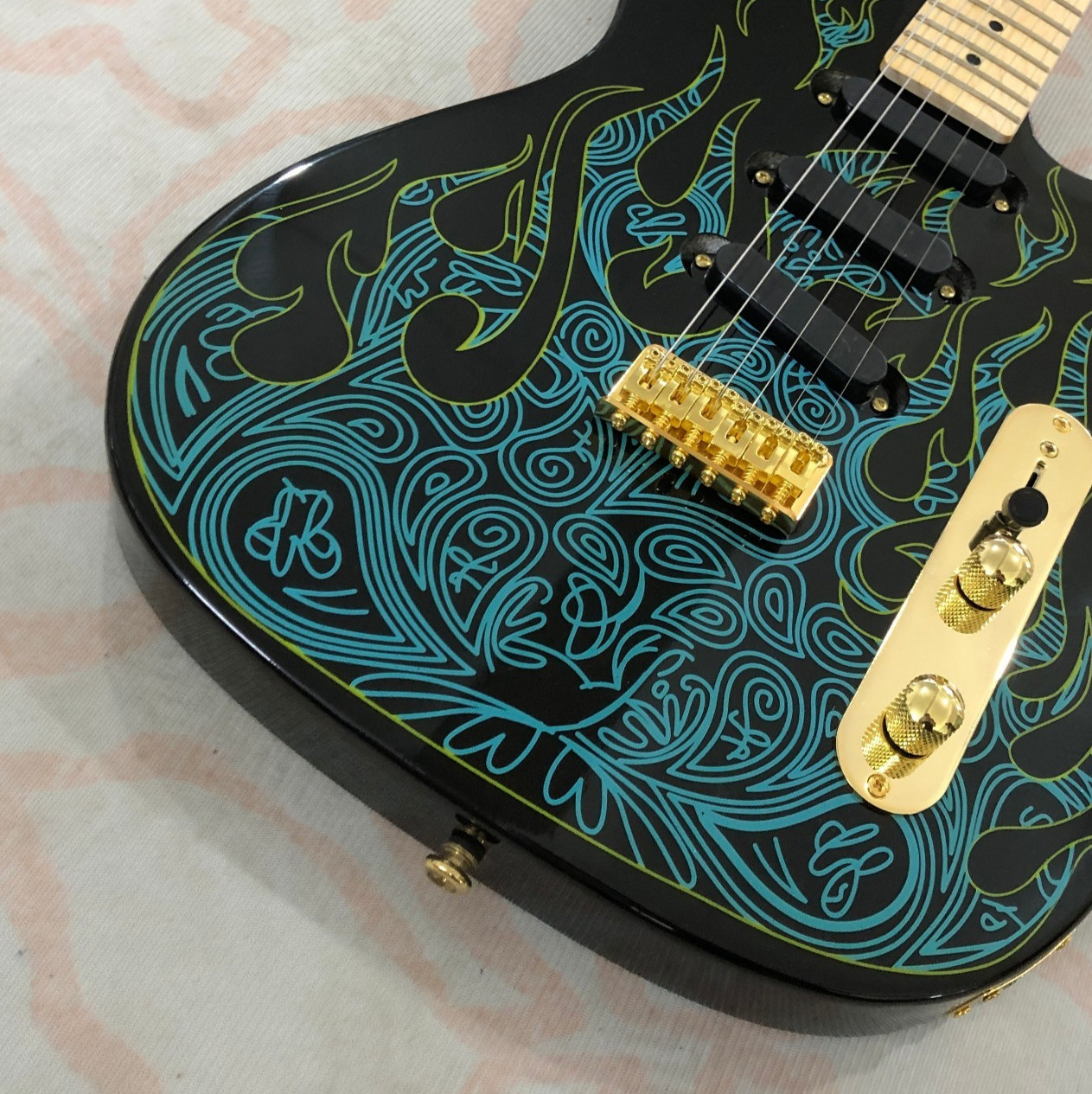 Premium Exotic Cyan Flame Artwork Electric Guitar Deluxe Gold Plated FAST SHIP