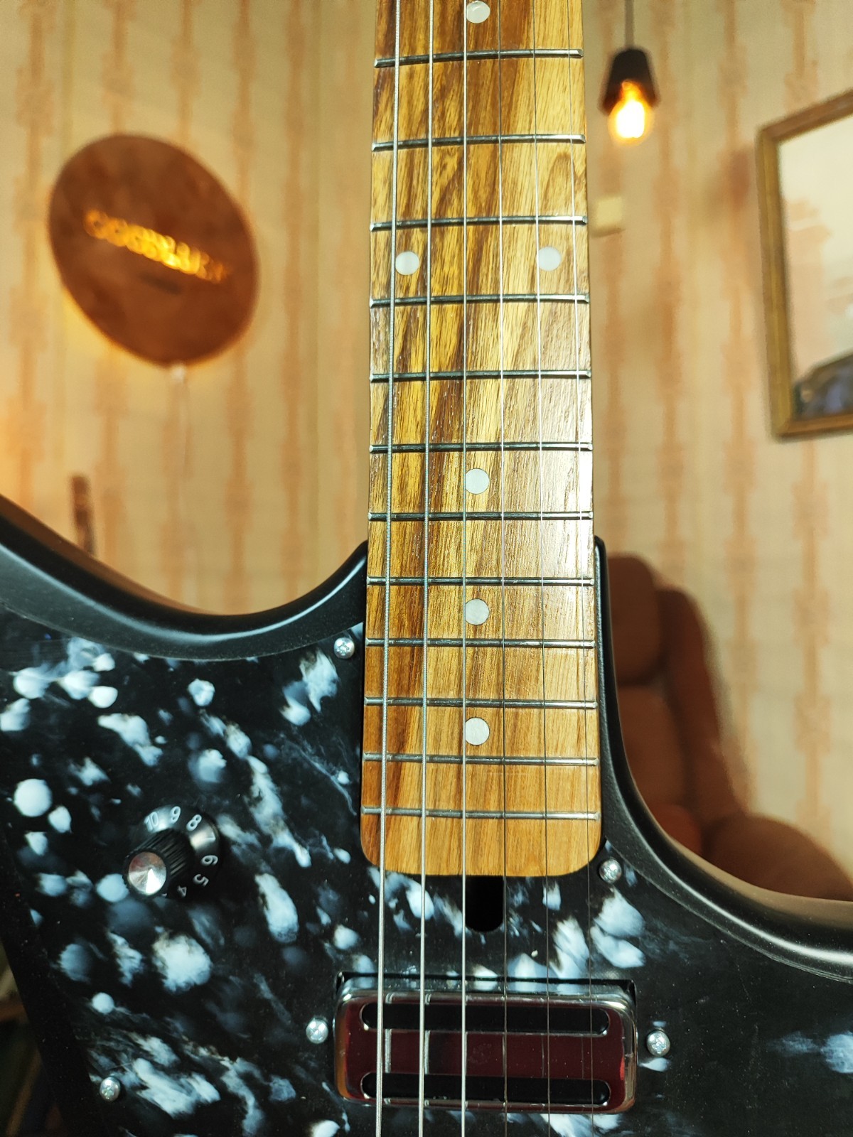 Krunk Ani Style Black Custom Guitar Soviet Era Reissue Rare USSR Retro