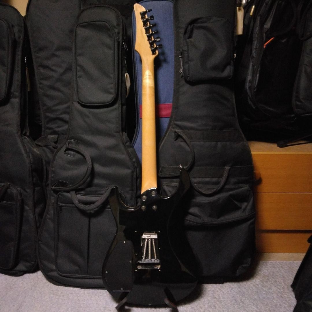 Electric Guitar with Fernandez Body and Yamaha Neck